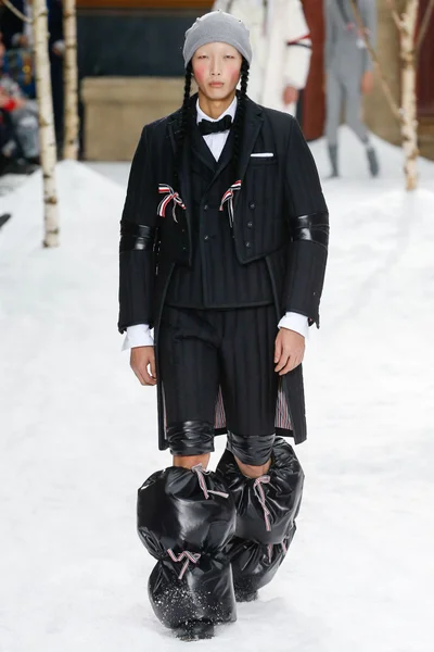 Look 29